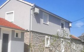 Apartmani Matej